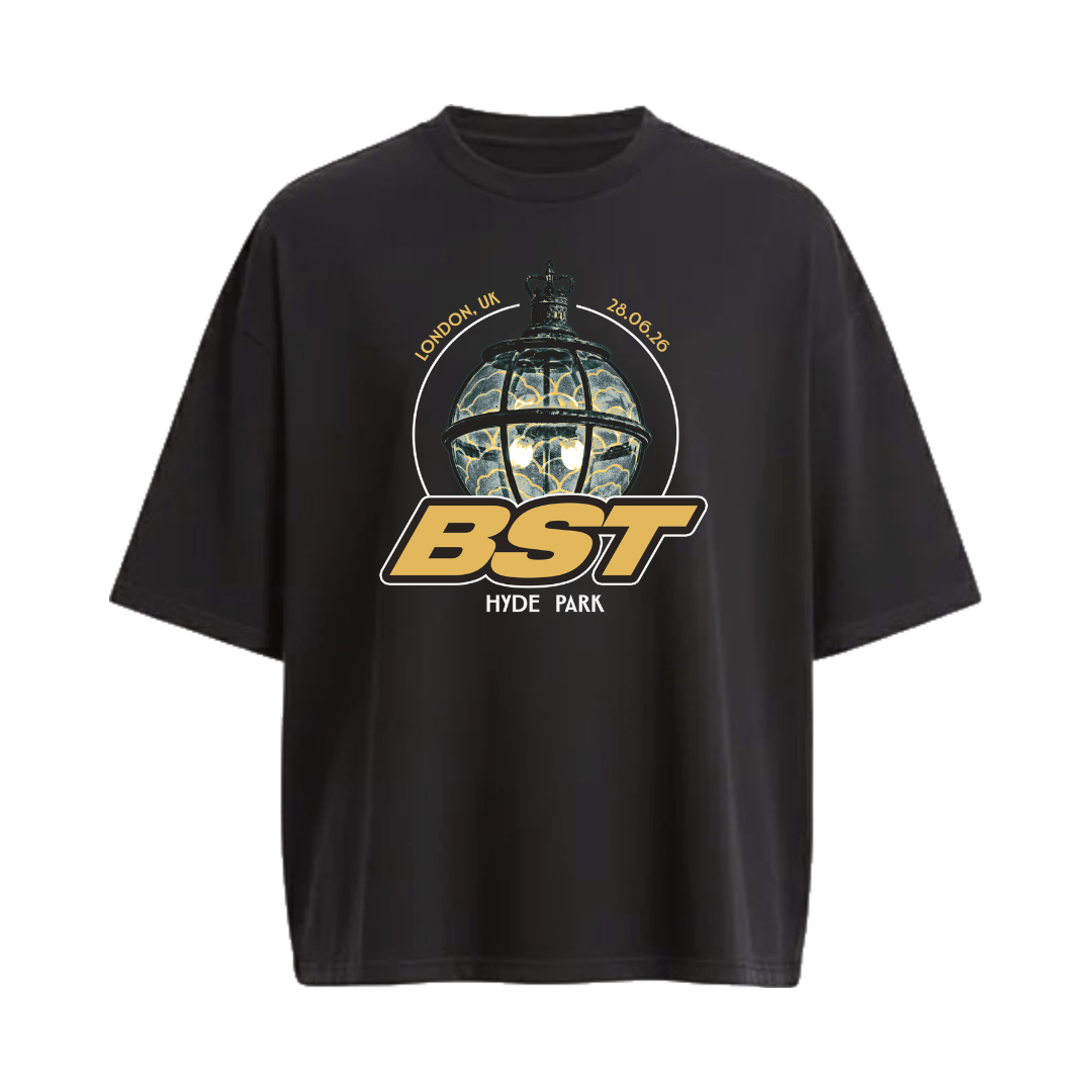 The CLICK & COLLECT: ATEEZ Sun 28th June Event T-Shirt Pre-Order by BST Hyde Park is a black oversized tee with a glass dome graphic, “LONDON, UK” and “28.06.24” in yellow, and “BST HYDE PARK” in bold yellow and white below.